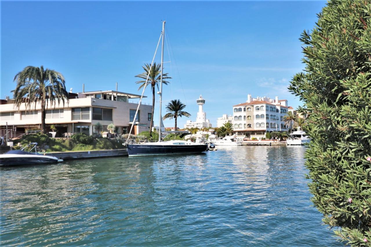 Appartement Delta Muga, Piso Muy Cerca De La Playa à Empuriabrava Extérieur photo